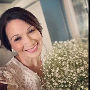 Meet your Posher, Myra